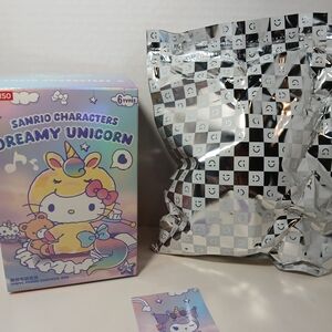 Sanrio Dreamy Unicorn Vinyl Figure